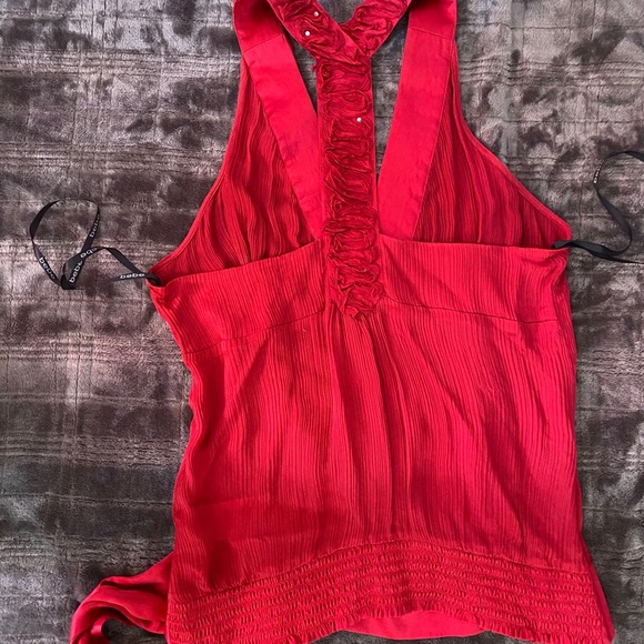 Top - Picture 2 of 2